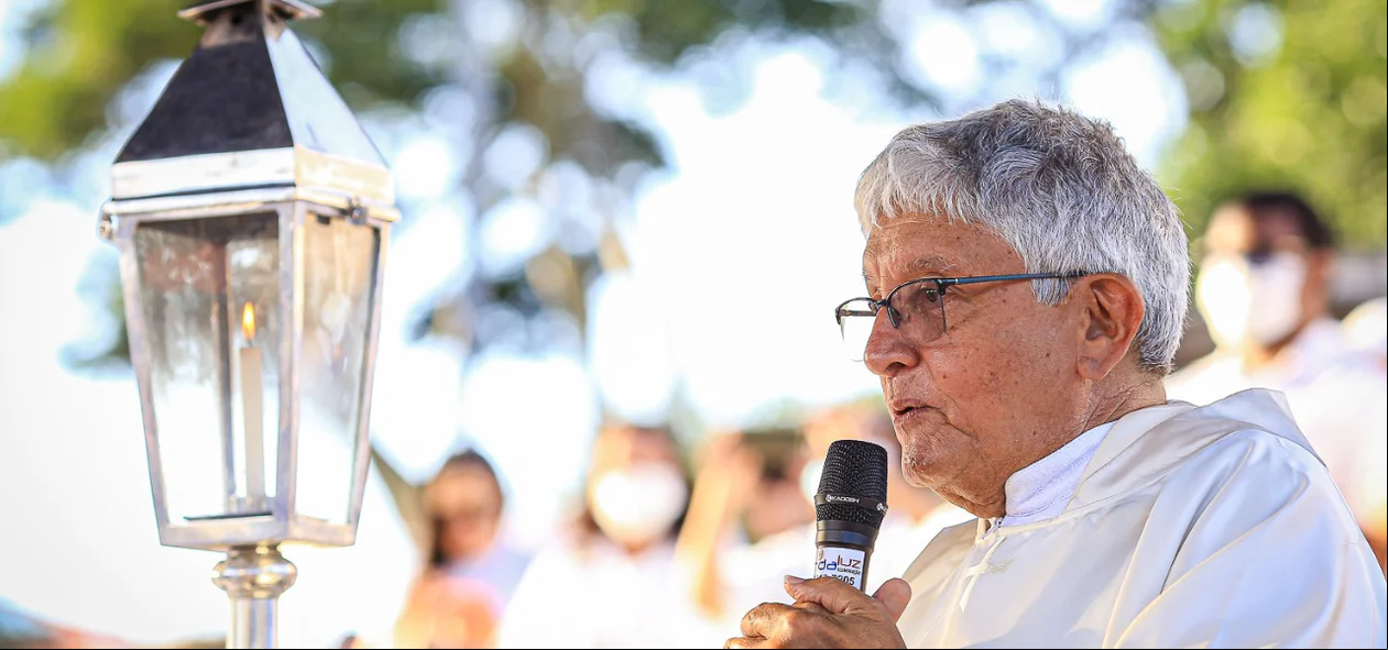 Padre Tony Batista