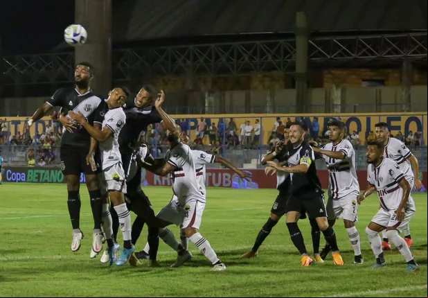 Fluminense-PI e Ponte Preta no Lindolfo Monteiro