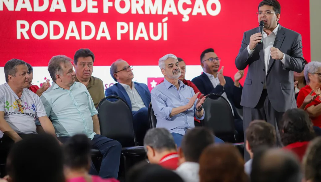Reunião de militantes do PT em Teresina