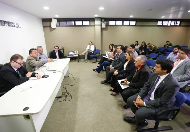 Reunião na Câmara sobre emendas impositivas dos vereadores