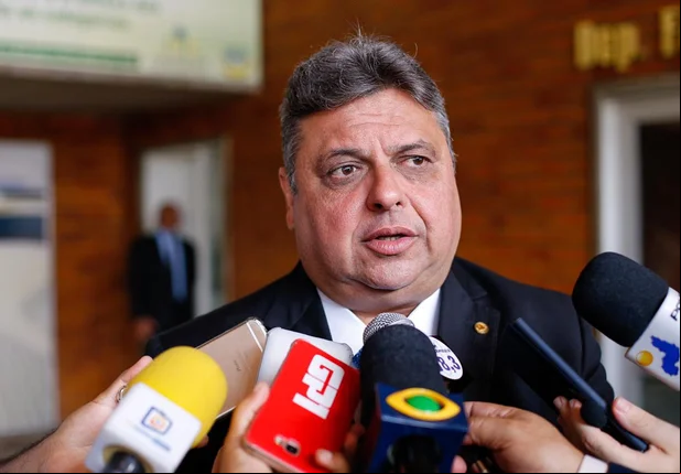 Deputado Júlio Arcoverde 